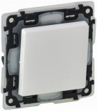 LEGRAND 752151 Valena Life egypólusú kapcsoló IP44 fehér