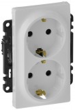 LEGRAND 753126 Valena Life 2x2P+F dugalj csatlakozóaljzat gyermekvédelemmel, egybeépített burkolattal, keret nélkül, rugós vezetékbekötéssel fehér
