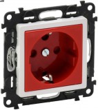 LEGRAND 753131 Valena Life 2P+F dugalj csatlakozóaljzat gyermekvédelemmel, reteszelt, piros betéttárcsával
