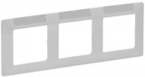 LEGRAND 754013 Valena Life hármas keret, vízszintes, címketartóval fehér