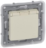 LEGRAND 764631 Niloé 2P+F dugalj csatlakozóaljzat IP44 biztonsági zsaluval, bézs