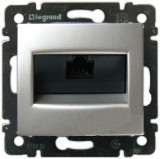 LEGRAND 770246 Valena 1xRJ45 LCS2 Cat6 UTP aljzat körömmel alumínium