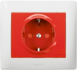 LEGRAND 771029 Galea Life 2P+F dugalj csatlakozóaljzat reteszelt, piros betéttel