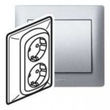 LEGRAND 771333 Galea Life 2x2P+F dugalj csatlakozóaljzat gyermekvédelemmel, rugós, alumínium