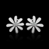 Levél mintájú fülbevaló strasszokkal ezüst-fehér