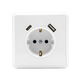 Leziter Nova földelt csatlakozóaljzat USB csatlakozóval 2A fehér