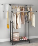 Leziter Ruhaállvány LRA-07 fekete