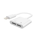 Lightning adapter, fejhallgató és töltő bemenettel