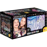 Lisciani Giochi Monster High Rémszer ékszerkészítő szett Rémtáskában - Lisciani