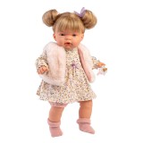 Llorens: Joelle 38cm-es baba hanggal szőrös mellényben