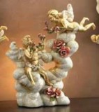 Lorenzon Felhő formázatú kerámia dísztárgy angyalokkal és lámpával - festett, velencei stílusú