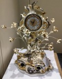 Lorenzon Kerámia óra rózsákkal - krémszínű, arany, platina