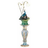 Lorenzon Kerámia szökőkút: kisméretű páva, talapzattal, beépített világítással