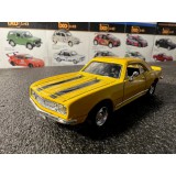 LuckyDieCast Chevrolet Camaro Z-28 (1967)