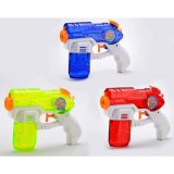 Magic Toys Átlátszó tartályos vízipisztoly több színváltozatban