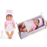 Magic Toys Pisilő baba csillagos ruhában hanggal és kisággyal 30cm