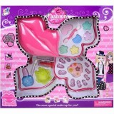 Magic Toys Száj alakú rózsaszín smink szett három szintes (MKL378896) (MKL378896) - Szépségszettek