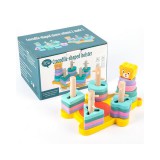 Magic Toys Színes fa készségfejlesztő bébijáték maci figurával