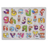 Magic Toys Színes fa kisbetűk formaillesztő játék