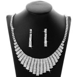 Maria King Csillogó-villogó esküvői nyakék és fülbevaló szett II.