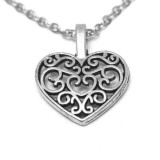 Maria King Díszes szív (2) medál lánccal vagy kulcstartóval