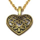 Maria King Díszes szív (3) medál lánccal vagy kulcstartóval