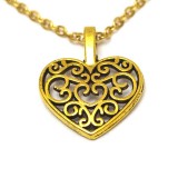Maria King Díszes szív medál lánccal vagy kulcstartóval