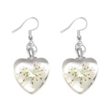 Maria King Fehér virágszív fülbevaló, választható arany vagy ezüst színű akasztóval