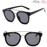 Maria King Fekete, műanyag és fém keretes napszemüveg