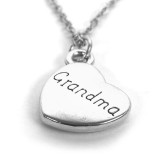 Maria King GRANDMA/NAGYI (2) medál lánccal vagy kulcstartóval