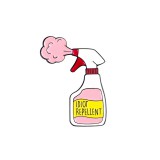 Maria King 'Idióta riasztó' kitűző