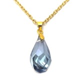 Maria King Kék kristály csepp medál, választható arany vagy ezüst színű acél lánccal vagy bőr lánccal