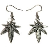 Maria King Kender fülbevaló, választható arany vagy ezüst színű akasztóval