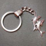 Maria King Két delfines kulcstartó