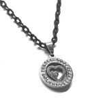 Maria King Kristályos nemesacél szív medál fekete színű lánccal