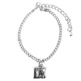 Maria King LOVE felirat charm karkötő, arany vagy ezüst színben