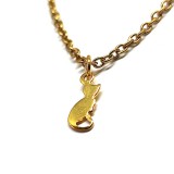 Maria King Nemesacél Cicás medálos nyaklánc, arany színű