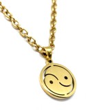 Maria King Nemesacél Jin-Jang medál lánccal, arany színű