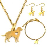 Maria King Nemesacél Kutyás medálos nyaklánc, karkötő és fülbevaló szett, arany színű - dobozban