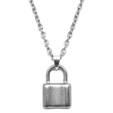 Maria King Nemesacél Lakat medál lánccal