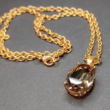 Maria King Ovális barna kvarc kristály medál lánccal