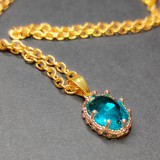 Maria King Ovális kék kvarc kristály medál lánccal