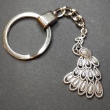 Maria King Pávás kulcstartó