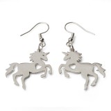 Maria King Unikornis nemesacél fülbevaló, ezüst színű