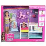 Mattel Barbie: Bébiszitter szett kiegészítőkkel és babával (GFL38) (GFL38) - Barbie babák