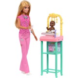 Mattel Barbie Carrier Gyermekorvos Barbie baba készlet (JCR72)