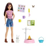 Mattel Barbie kempingező tesók: Skipper baba nyuszival és kiegészítőkkel (HDF69/HDF71) (HDF69/HDF71) - Barbie babák