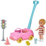 Mattel Barbie Skipper Babysitters: Kislány baba és kisautó kiegészítő szett
