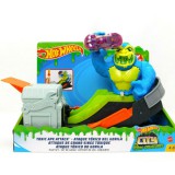 Mattel Hot Wheels City: Toxic Creatures - Gorilla támadás