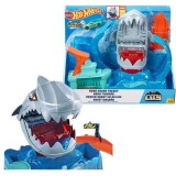 Mattel Hot Wheels: Őrjöngő robotcápa pályaszett